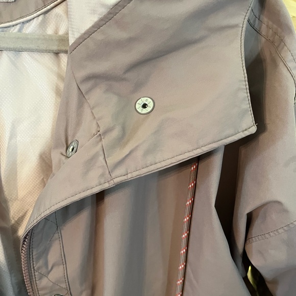 Athleta Waterproof Jacket in Dusty Rose - Picture 5 of 12